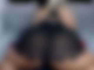 Live cam show with ThickAngela - Mature MILF on Dolls Live