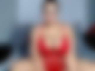 Live cam show with ThickAngela - Ebony MILF on studioflirtlive.com