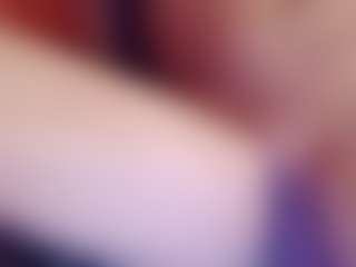 Live cam show with KalliLinux - Smoking on Camsoda