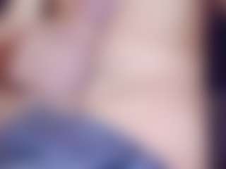 Live cam show with KalliLinux - Caucasian on Mixed Magazine Live