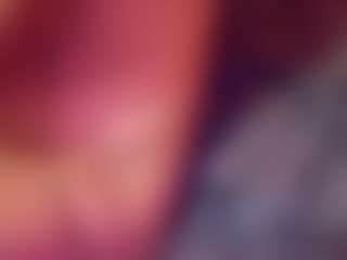 Live cam show with KalliLinux - Sexting on xxxlivecams.org