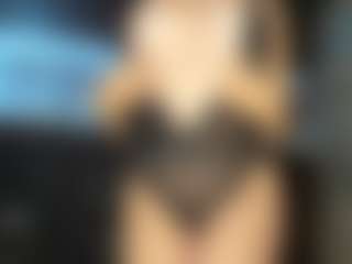 valeryjhonsson's Live Sex Cam Show