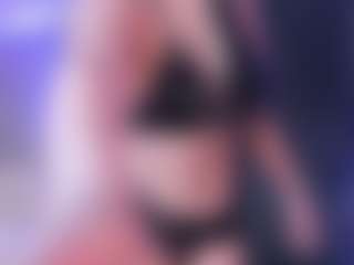 Live cam show with April-Kershaw - Orgasm on alttransgirls
