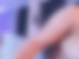 Live cam show with April-Kershaw - Anal on SxyPornLive