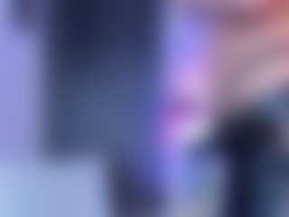 Live cam show with April-Kershaw - Cowgirl on 1on1-livenow