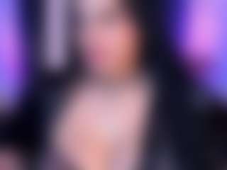 Live cam show with April-Kershaw - Spank on AdultVida.com