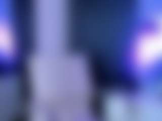 Live cam show with April-Kershaw - Latina on Milfs Live | colombia