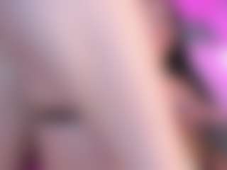 Live cam show with April-Kershaw - Cowgirl on StripNow