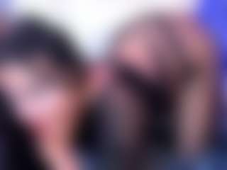 Live cam show with April-Kershaw - Striptease on Cam Slut