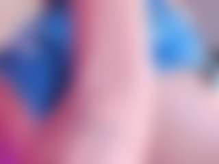 Live cam show with April-Kershaw - Ass Bouncing on Lustler