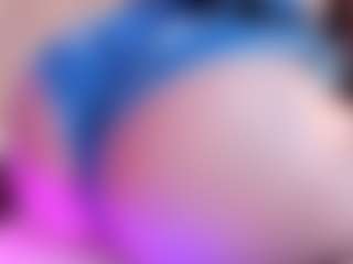 Live cam show with April-Kershaw - Tease on dasdasdadada.com