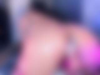 Live cam show with April-Kershaw - HD Teen (18+) on CamwithHer