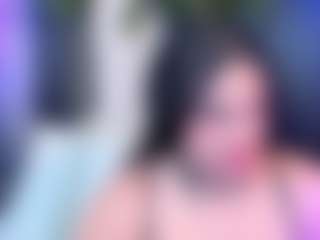 Live cam show with April-Kershaw - BBW on madthumbs