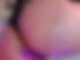 April-Kershaw's Live Sex Cam Show