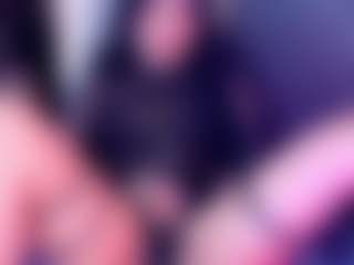 April-Kershaw's Live Sex Cam Show