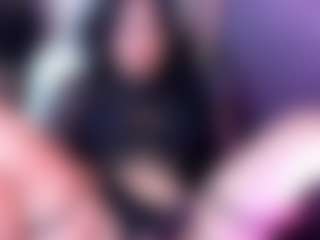 Live cam show with April-Kershaw - Roleplay on Camsoda