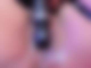 April-Kershaw's Live Sex Cam Show