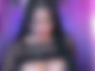 Live cam show with April-Kershaw - Squirt Teen (18+) on Fapmatic.com