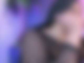 Live cam show with April-Kershaw - Squirt Teen (18+) on iamadamtest123.com