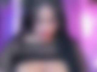 Live cam show with April-Kershaw - BBW Big Tits on SmokeAndPoke