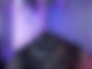 Live cam show with April-Kershaw - Big Tits Curvy on xfollow cams