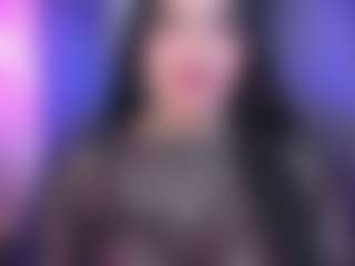 Live cam show with April-Kershaw - Colombia on Milf Play