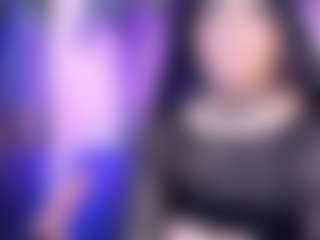 Live cam show with April-Kershaw - Goth on Hubzter Live