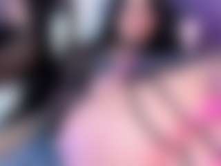 Live cam show with April-Kershaw - BBW Blowjob on StripNow