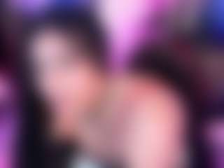 Live cam show with April-Kershaw - Indian Young Adult on Camsoda | colombia