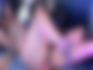 April-Kershaw's Live Sex Cam Show
