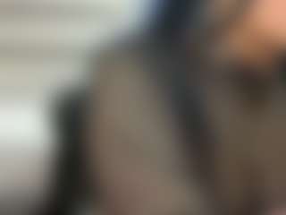 Live cam show with April-Kershaw - Fingering on UwU Esports