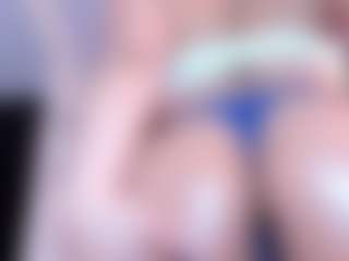 April-Kershaw's Live Sex Cam Show