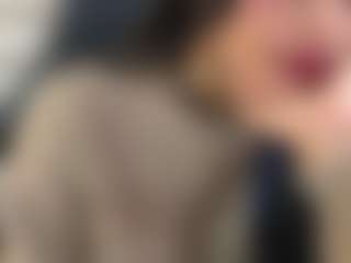Live cam show with April-Kershaw - Pornstar Public on mypornchat.com