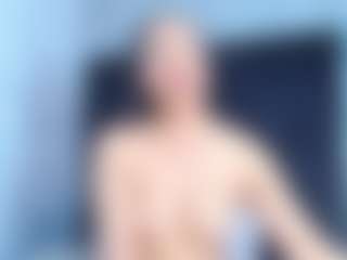 Live cam show with Ava777 - Facial Piercings on Uber Horny