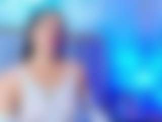 Ava777 MILF webcam performer live streaming