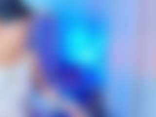 Ava777 MILF webcam performer live streaming