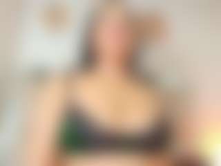 Ava777's Live Sex Cam Show