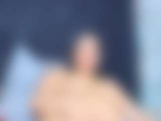 Ava777's Live Sex Cam Show