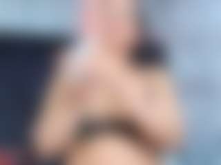 Ava777's Live Sex Cam Show