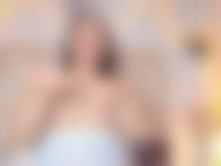 Live cam show with Ava777 - Striptease MILF on madthumbs
