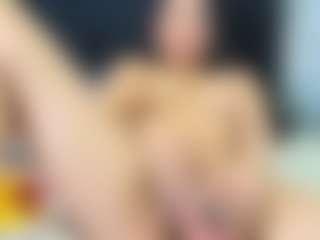 Ava777's Live Sex Cam Show