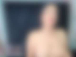 Ava777's Live Sex Cam Show