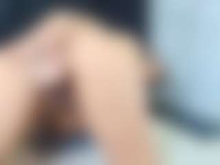 Ava777's Live Sex Cam Show