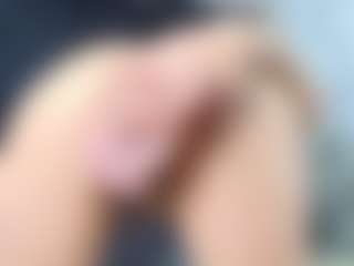 Ava777's Live Sex Cam Show