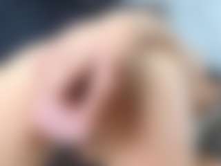 Ava777's Live Sex Cam Show