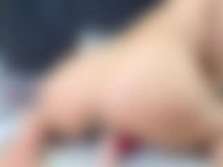 Ava777's Live Sex Cam Show