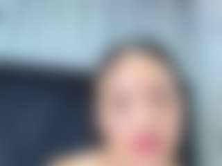 Ava777's Live Sex Cam Show