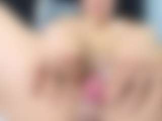 Ava777's Live Sex Cam Show