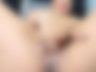 Ava777's Live Sex Cam Show