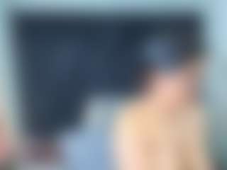 Ava777's Live Sex Cam Show